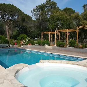 chambres-dhotes-les-mayombes.fr-provencehotel.com/